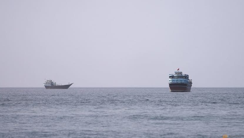 Oil prices sink as US-Iran pause fuels fresh Hormuz hopes