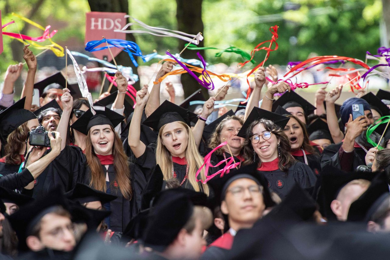 New Analysis Shows the Most Versatile College Majors for Breaking Into the Labor Market