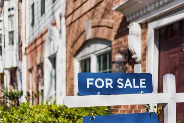 In these 5 U.S. cities, homes are sitting unsold for months at a time