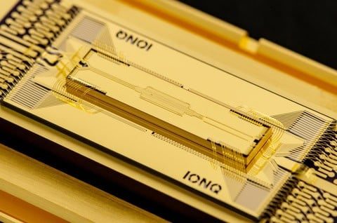 IonQ Tumbles 8%, D-Wave, Rigetti, Quantum Computing Drop 6% as Risk-Off Ripple Effects Hit Speculative Quantum Stocks