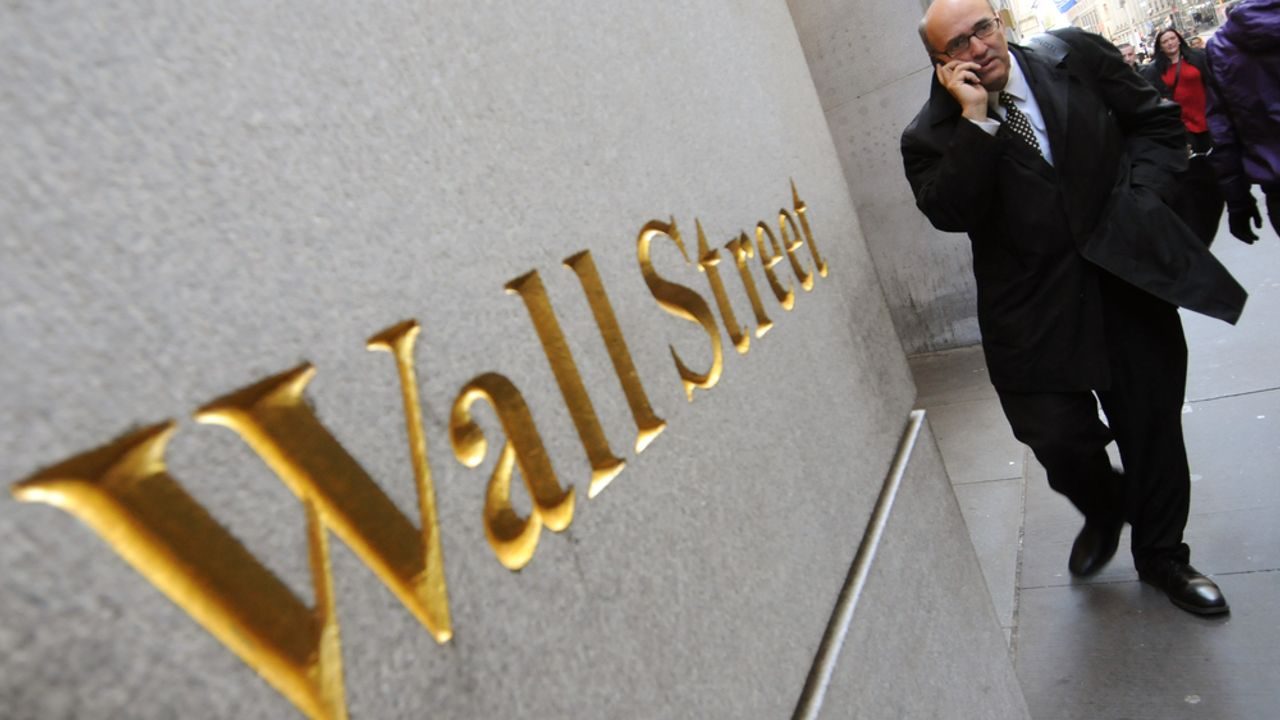 Wall Street eyes retail earnings as futures drift ahead of the bell