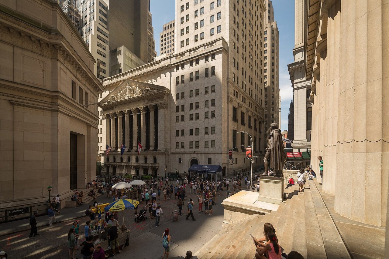 YPF Luz NYSE filing tests Argentina equity revival