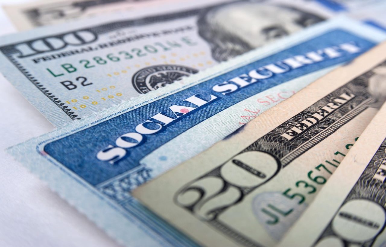 The U.S. Just Hit $40 Trillion in Debt — 2 Years Ahead of Schedule. Here's What Investors Need to Know.
