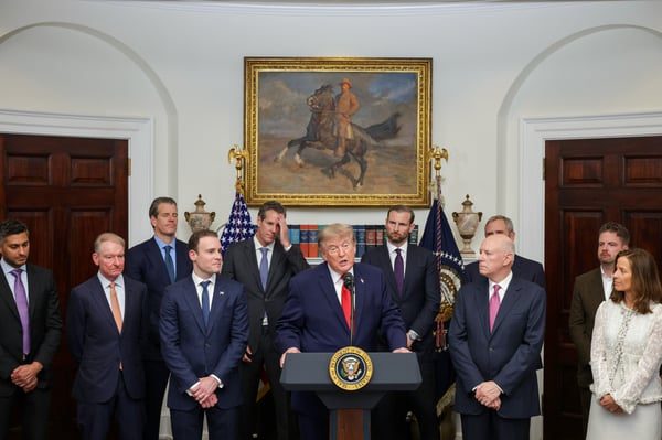 Bitcoin surged as Trump pushed the Clarity Act and teased Hyperliquid's U.S. entry