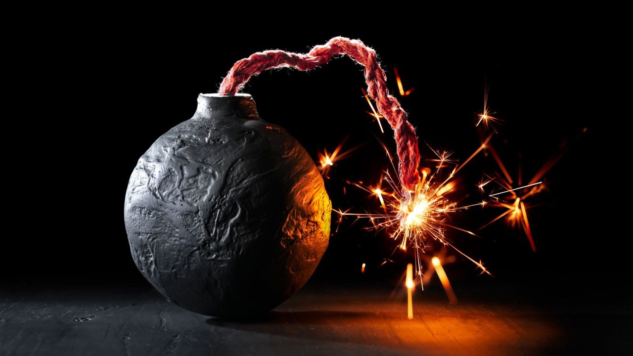 GOOGL Stock Alert: Google Unleashes Its Biggest Weapon Against Apple