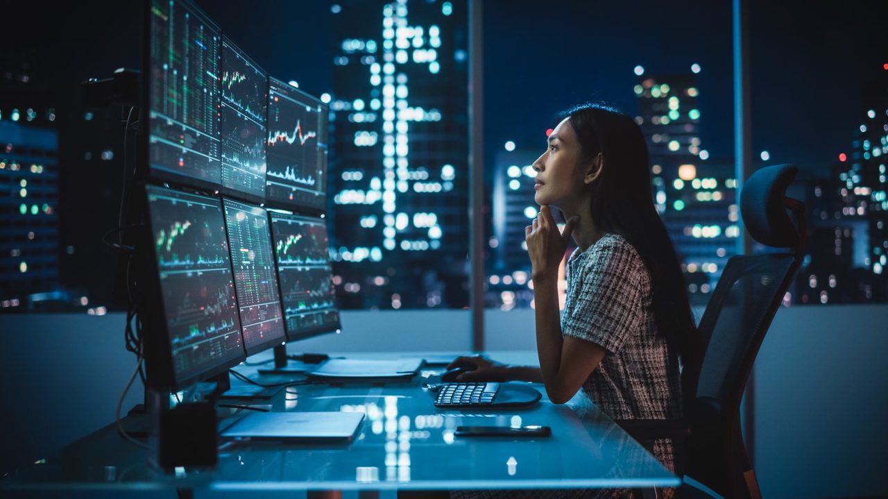 4 Cryptocurrencies Poised to Deliver Huge Gains, According to Standard Chartered
