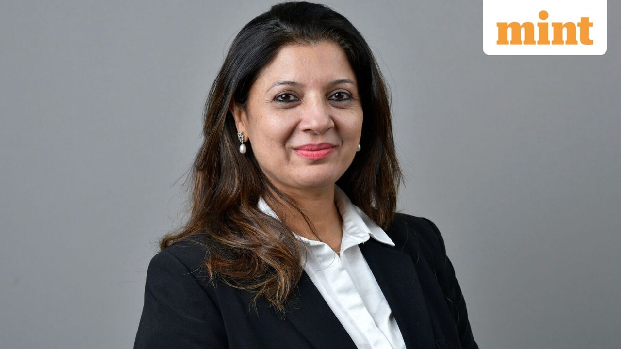 Buy or sell: Gift Nifty hints at a strong start! Vaishali Parekh recommends three stocks to buy today — 20 August 2026