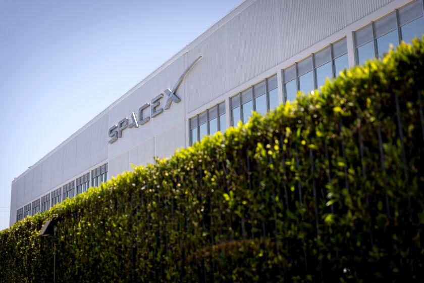SpaceX beats Wall Street expectations in first earnings release
