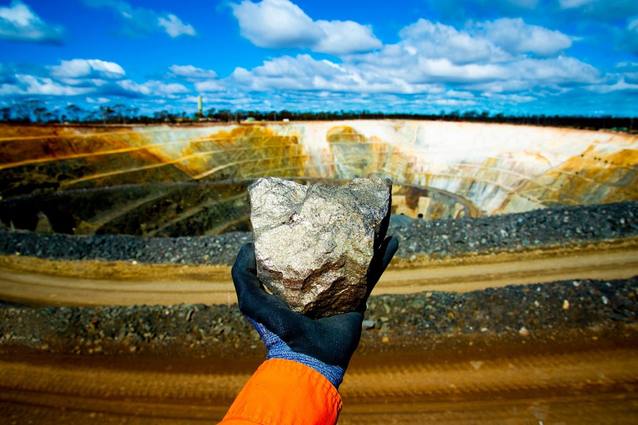3 Critical Mining Stocks Worth Buying