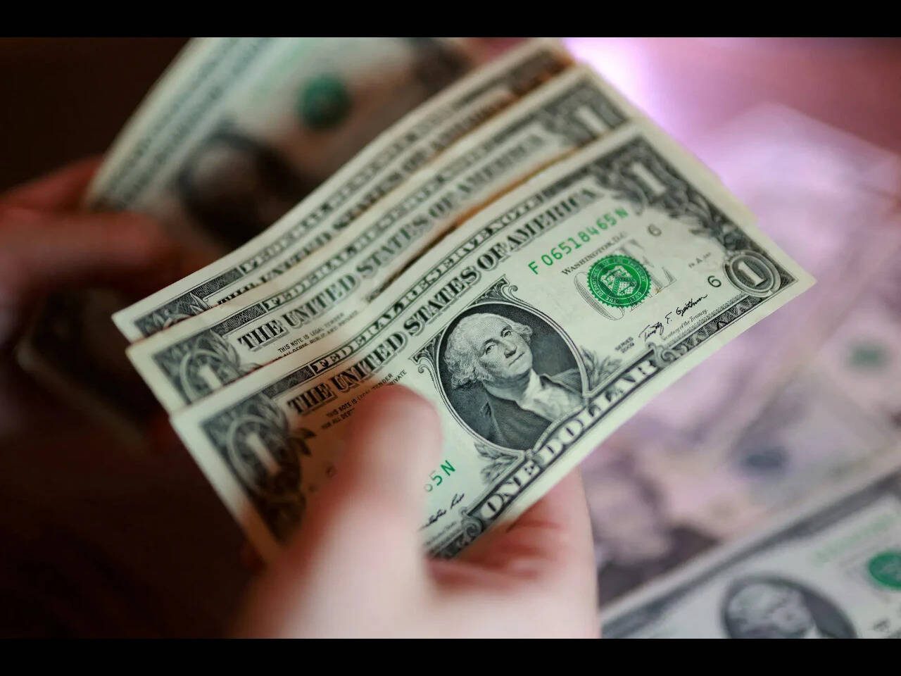Foreign capital inflows hit $32 billion as FCNR(B) deposits break 2013 record