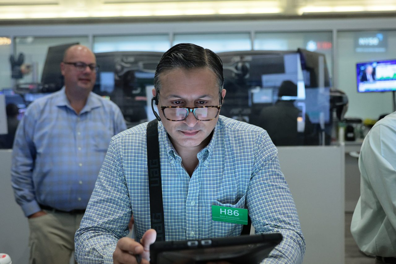 Stock market today: Nasdaq futures slip, Dow and S&P 500 futures inch up as earnings roll on