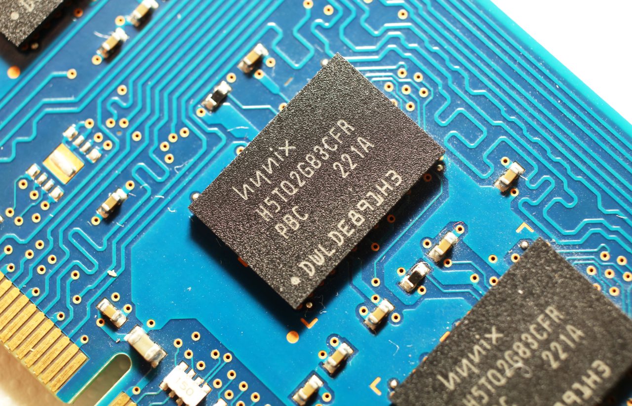 Micron, SK Hynix stocks sink as AI chip sell-off deepens