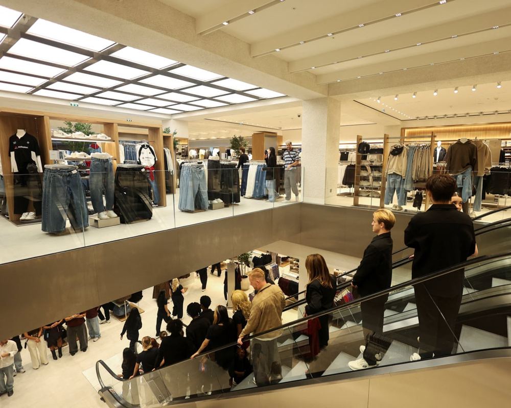 Bots and bargains: Zara owner launches cut-price Lefties in UK to rival Primark