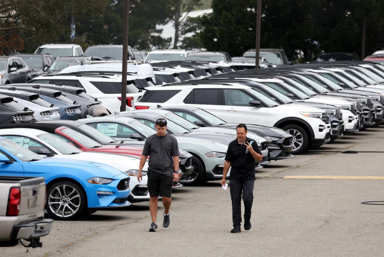 The average car loan is now $785 a month — and lasts for almost 6 years
