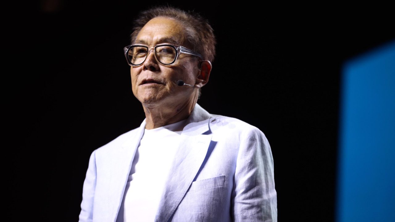 ‘Pure intention or incompetence’: Kiyosaki says inflation’s ‘through the roof’ as debt nears $40T. Protect your nest egg