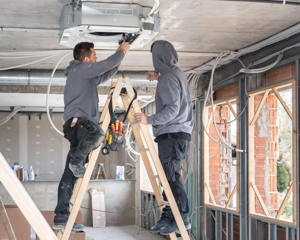 UK new-build AC mandate proposed as heatwave deaths hit 2,700