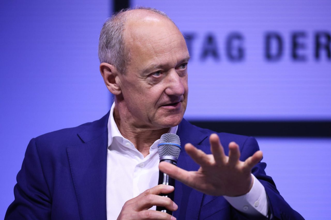 Like Nvidia’s Jensen Huang, Siemens’ CEO has no recurring meetings with direct reports to save time—he also replies to emails with just ‘OK’ or ‘No’