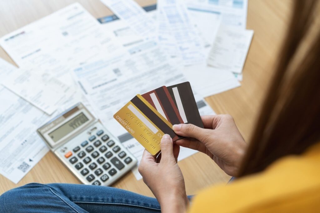 I Paid Off Nearly $7K in Credit Card Debt and Felt Amazing. Almost Immediately, I Started Panicking And Questioning That Decision