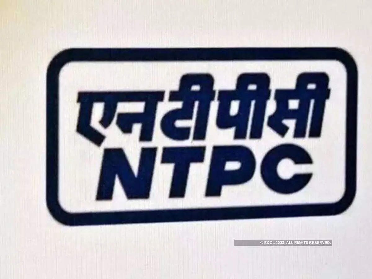 NTPC Share Price Live Updates: NTPC's Recent Performance Below EMA Signals a Downtrend