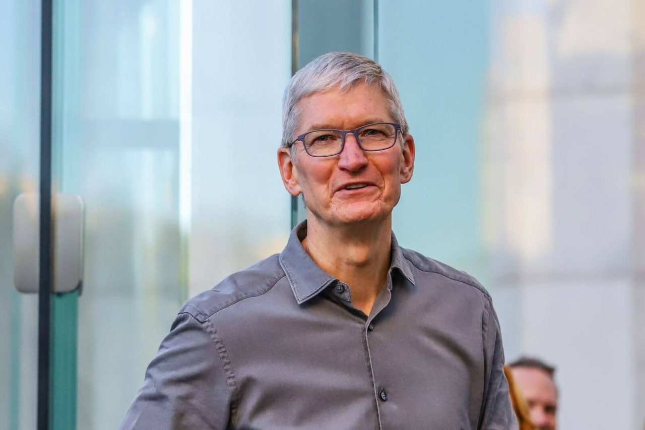 Why 1 Veteran Analyst Firm Just Hiked the Price Target on Apple Stock Ahead of Earnings
