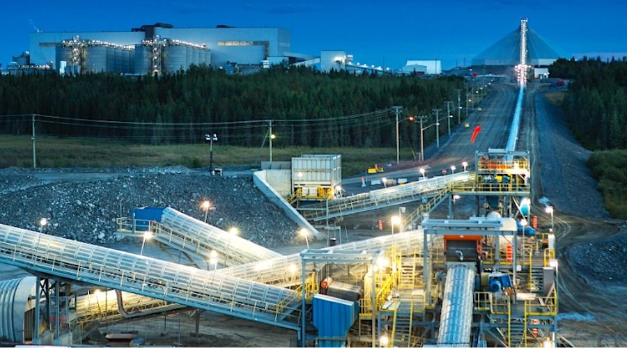 Agnico Eagle keeps 2026 target despite 370,000-ounce loss