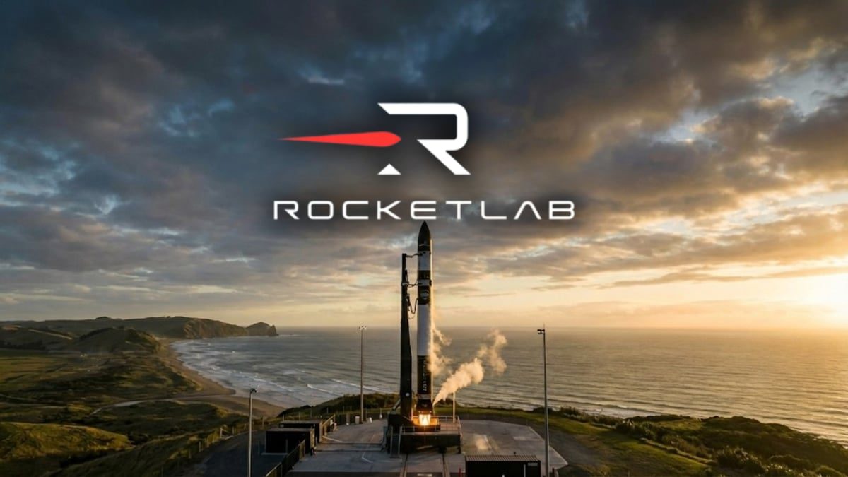 Rocket Lab Lands a Wave of Contracts Ahead of Earnings